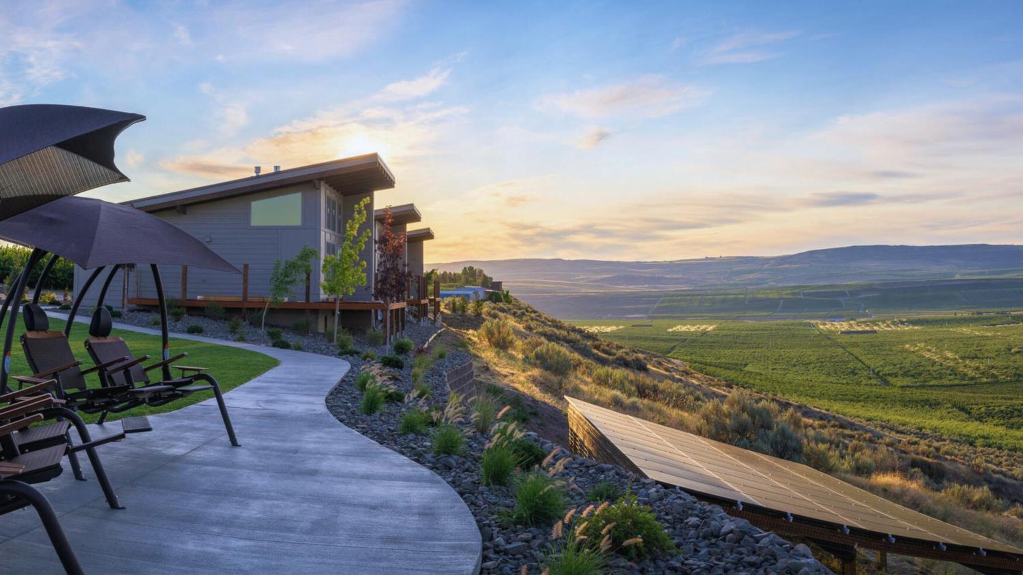 Hotel Lone Point Cellars Brewster Exterior foto